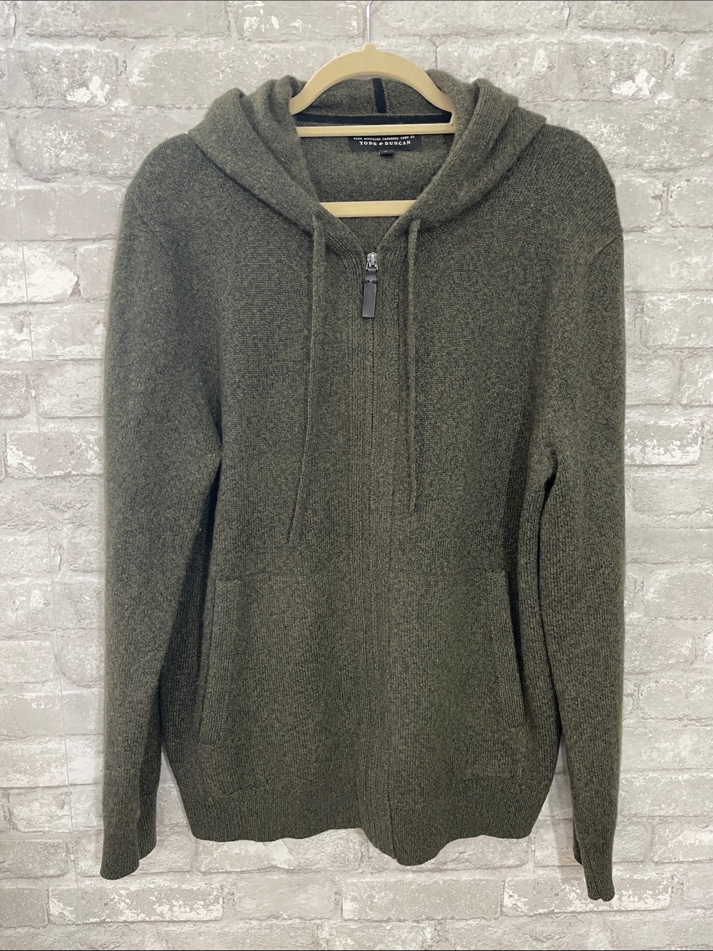 Banana Republic Scottish Cashmere Olive Zip-Up Hooded Sweater